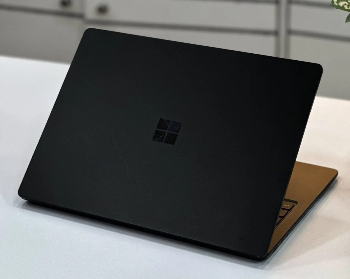 Microsoft Surface Laptop 3 15" — Intel Core i7 (10th Gen) | 32GB RAM | 1TB SSD